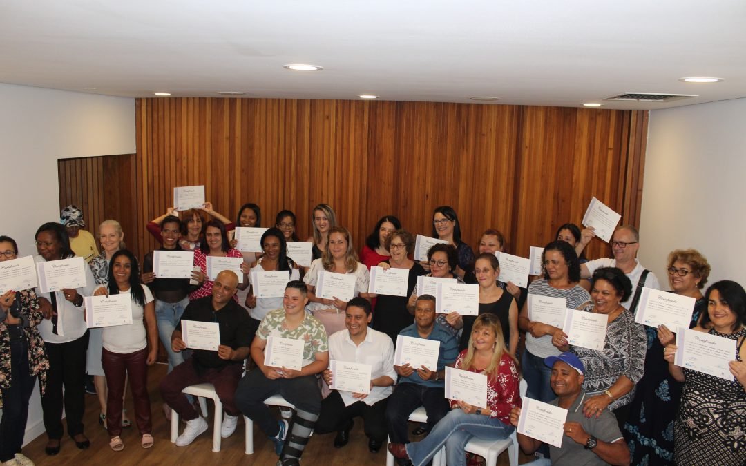 Formatura dos alunos do V Curso de Formação de Cuidadores de Idosos