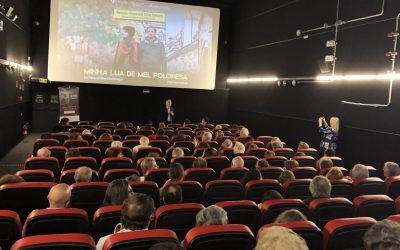 Sala cheia para o Cine Debate Minha Lua de Mel Polonesa.