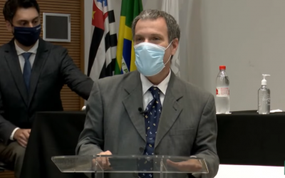 Rabino Rogério presta homenagem aos médicos falecidos na pandemia em encontro do CREMESP