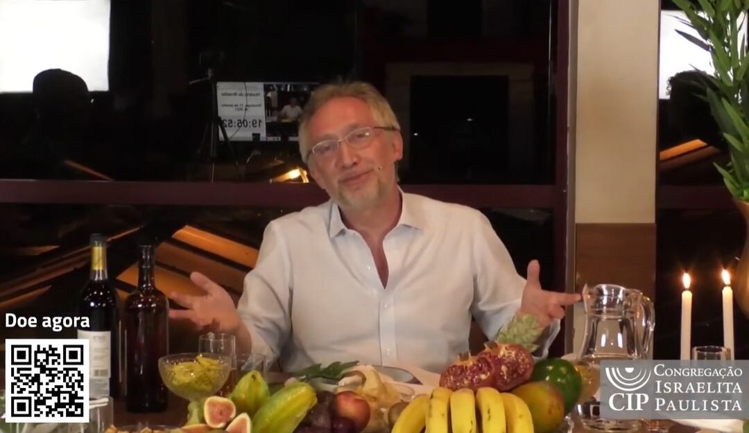 “Nós devemos proteger as árvores da nossa própria destruição”, afirma rabino Ruben no Sêder de Tu BiShvát