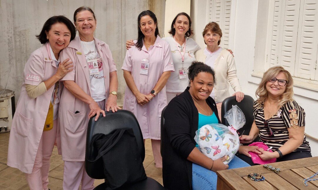 Entrega de doação Costura da Boa Vontade