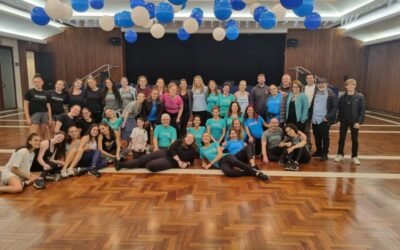 Maratona de Danças de Iom Haatsmaút celebra união, tradição e resistência cultural