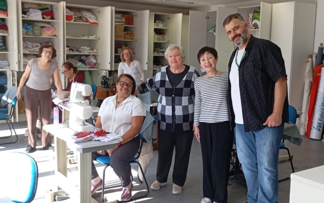 Voluntárias da Costura da Boa Vontade iniciam parceria com ONG para presentear crianças com câncer