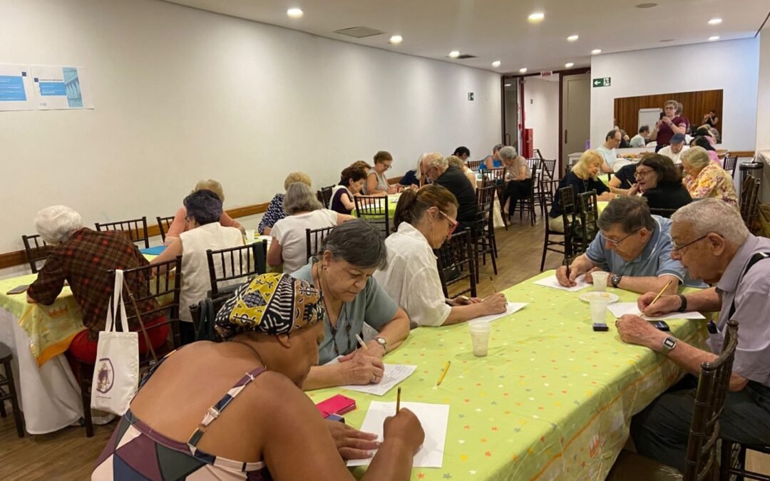 Núcleo da Maturidade encerra ciclo anual da Oficina de Estímulos Cerebrais com confraternização